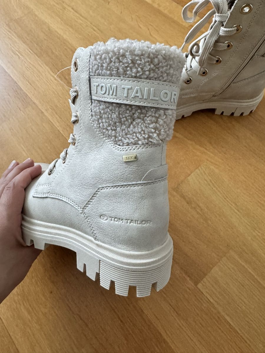 Schuhe für Mädchen: Kinderschuhe – Neu (gemäss Beschreibung) aus Worblaufen von mar_tfk8 1