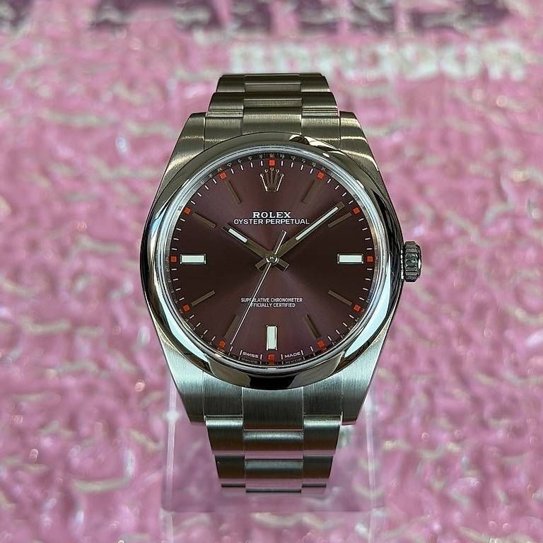 Montres: Rolex Oyster Perpetual "Grape" 39mm 114300 – D'occasion à Genève par minty.watches