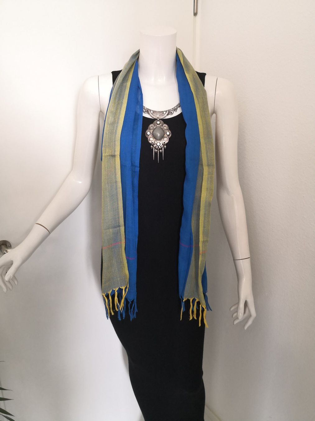 Foulard & Sciarpe: 🤩BOHO-CHIC SCHAL BLAU-GELB NEU – Nuovo (secondo la descrizione) da Olten venduto da Naja-Twins-Twins 4