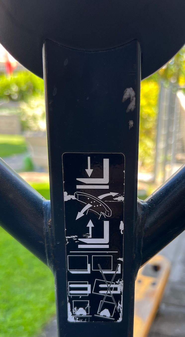 Jungheinrich Carrelli elevatori e a forche: Robuster Hubwagen / Palettrolli, Top Zustand – Usato da Biel/Bienne venduto da HB13 7