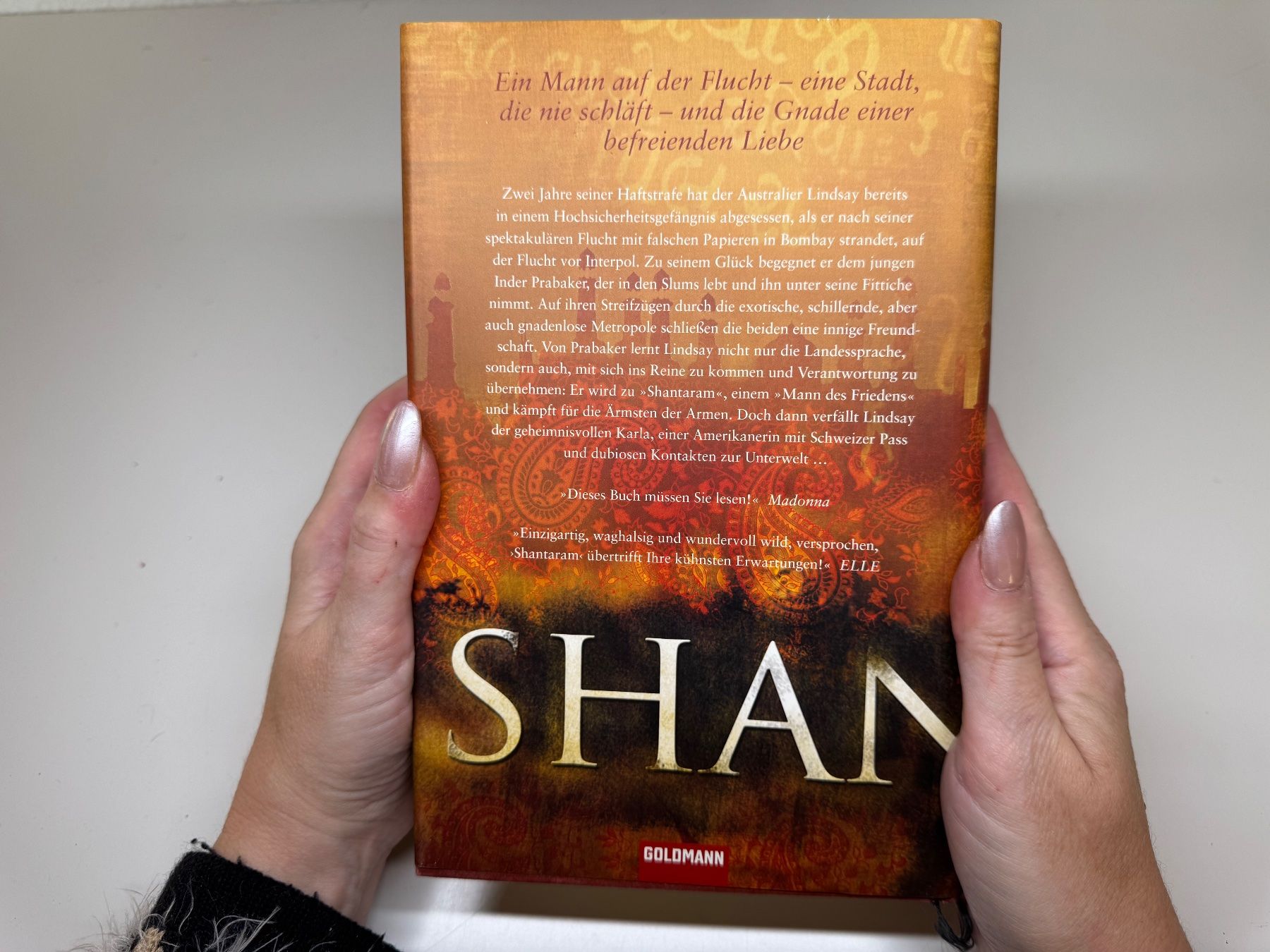 Libri: ROMAN: Gregory David Roberts, Shantaram Aram – Usato da Grosswangen venduto da Deutsche_Romane 9
