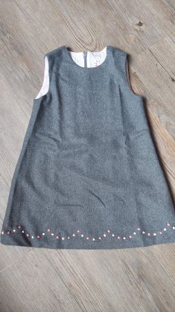 Schönes Kleid Grösse ca. 98 / 104 (3J)