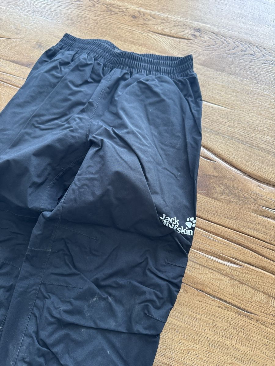 Jack Wolfskin Pantaloni: Regenhose Jack Wolfskin Gr.104 – Usato da Oberbüren venduto da MeinTuttiShop