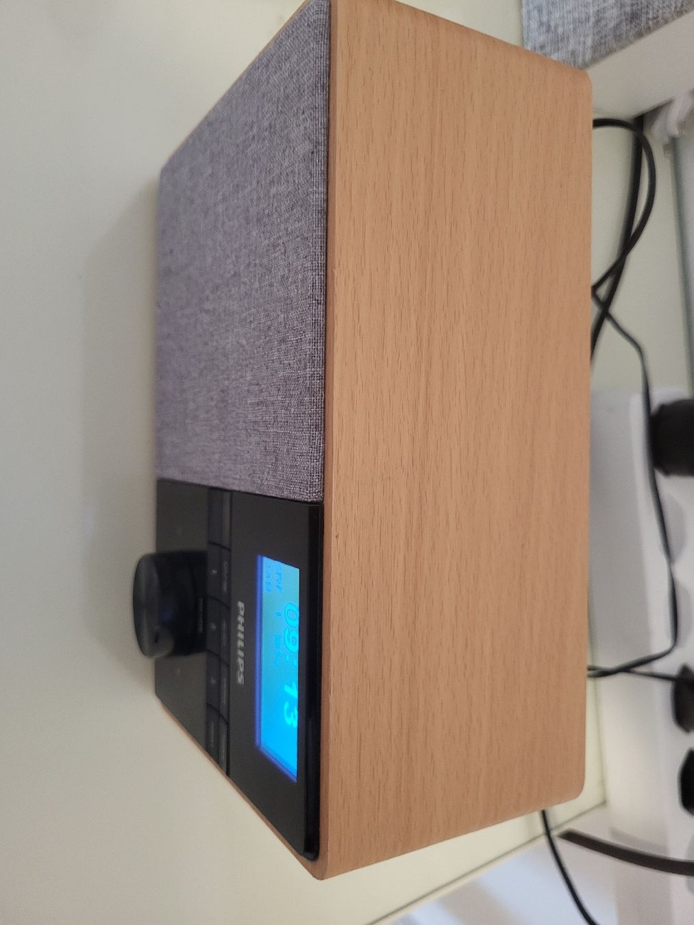 Philips Radios: Radio Philips TAR5505/10 DAB+ Bluetooth Holzgehäuse – D'occasion à Flawil par Hamdia12 5