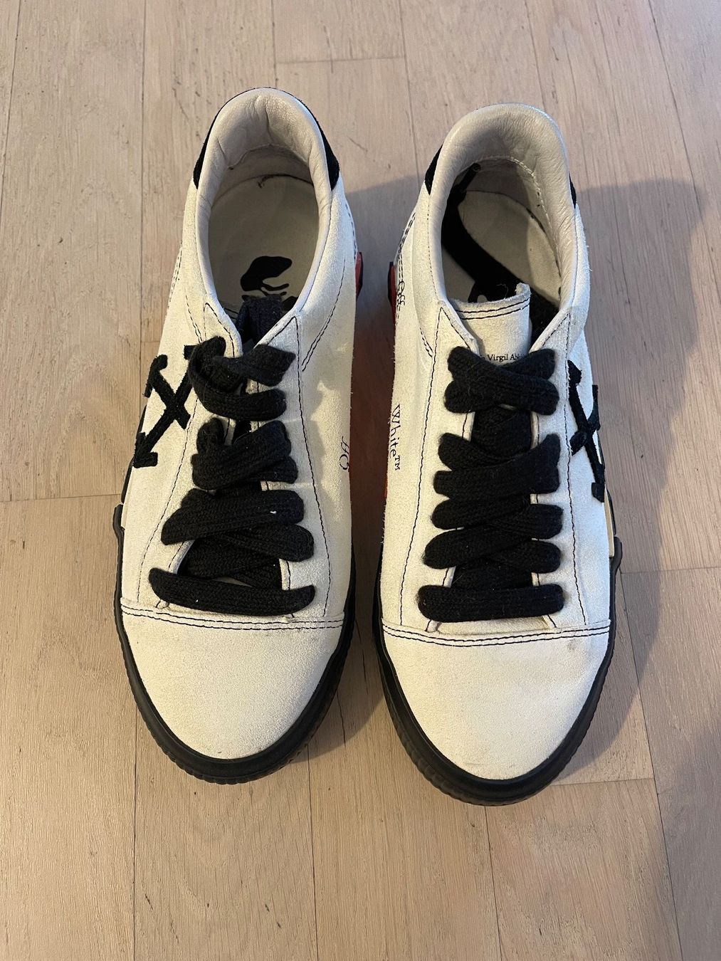 Off-White Scarpe da donna: Offwhite Damen Sneaker Original 37 – Usato da Männedorf venduto da sebasta