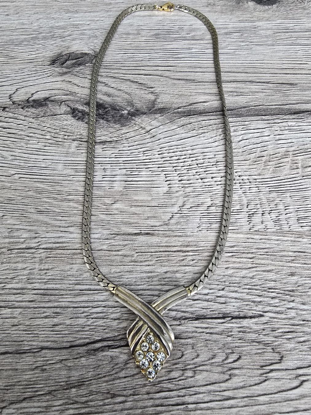 Catenine: Alter Modeschmuck Halskette – Usato da Stansstad venduto da raser0rico 1