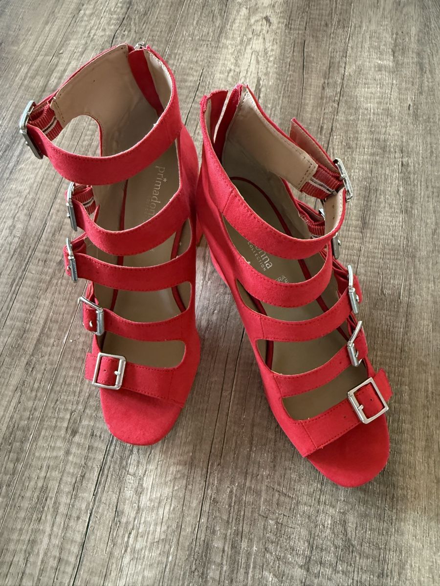 Scarpe da donna: Schaftsandaletten – Nuovo (secondo la descrizione) da Sigriswil venduto da ck56