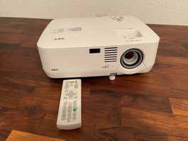 Beamer NEC NP510W Top Zustand
