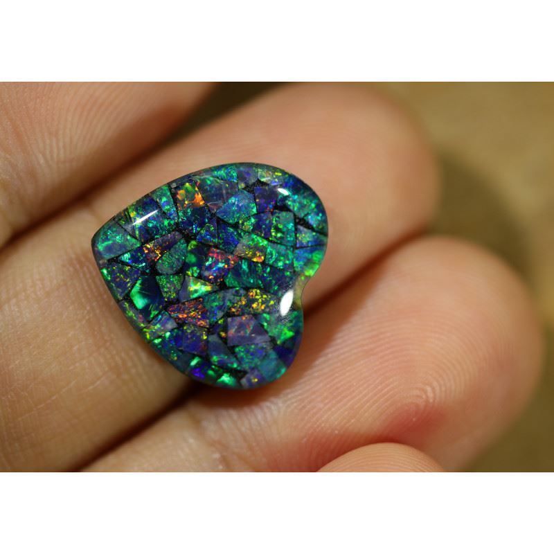 Pietre preziose: Australian Opal Triplet Mosaic Herz 7.65 – Nuovo (secondo la descrizione) da Bern venduto da Grindelwaldaus 4