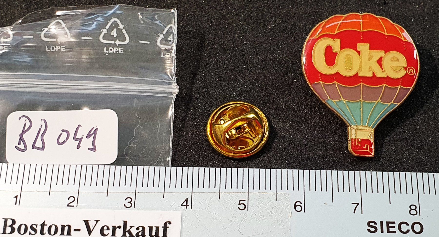 Placchette & Badge: BB049 - Pin Ballon Coka Cola / Coke – Usato da Reinach BL venduto da Boston-Verkauf 1