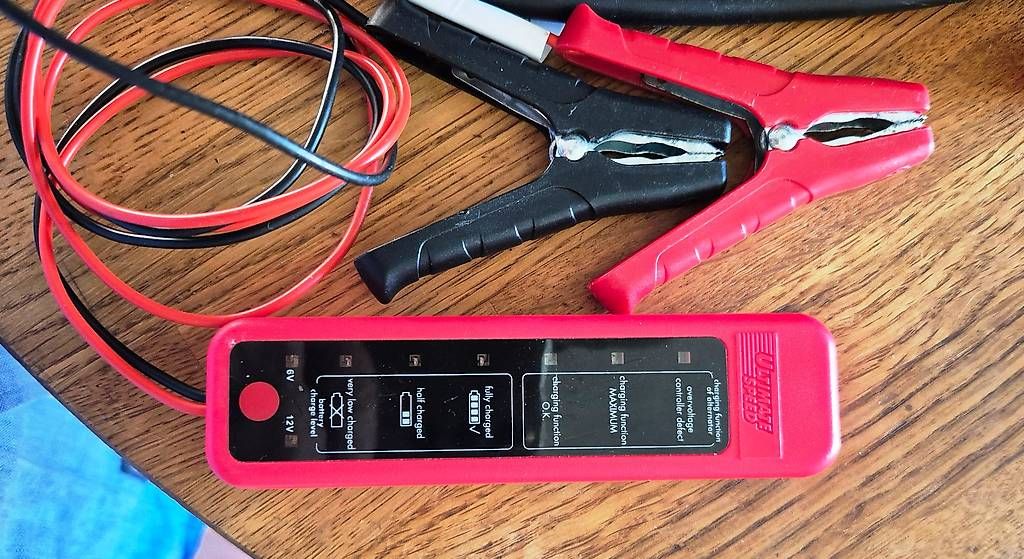 Chargements: 2 chargeurs+testeur+battery box – D'occasion à Denens par Paveld 2