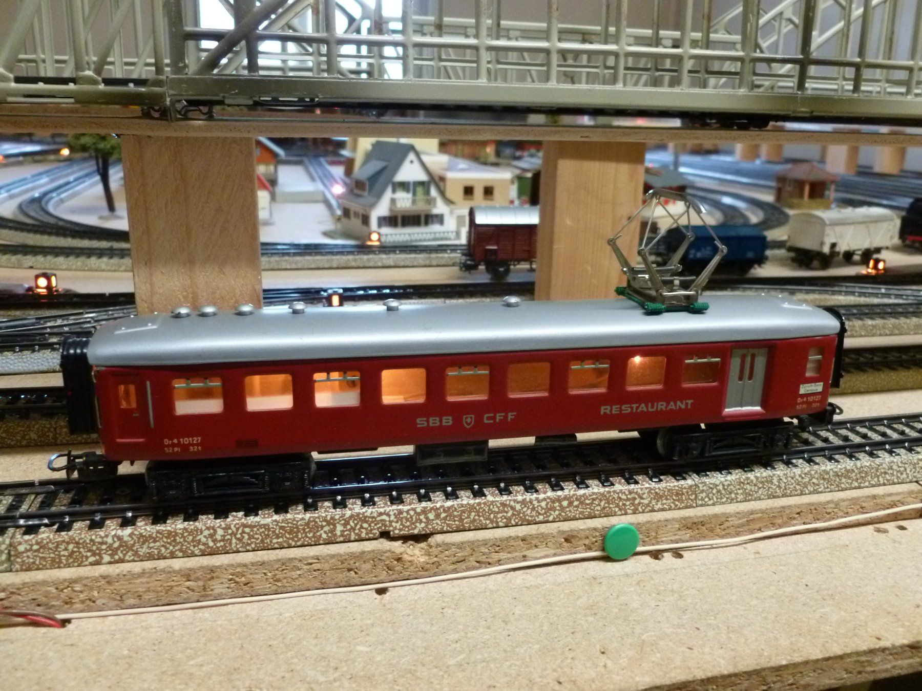 Märklin Modelleisenbahnen: Gotthardzug beleuchtet, 5 teilig – Gebraucht aus Oberbipp von Vifu 7