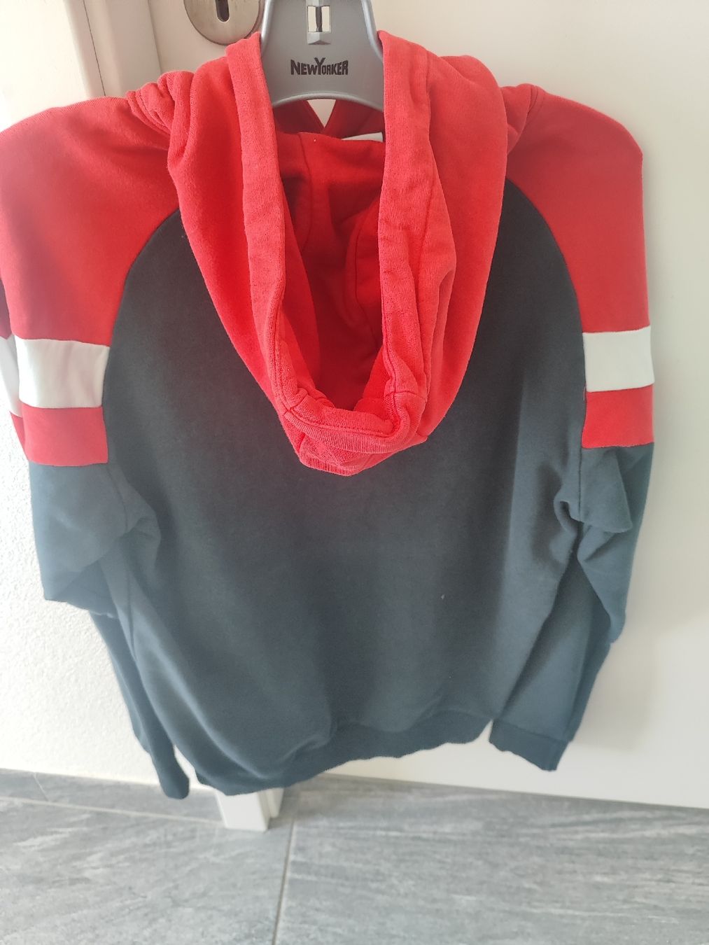Maglioni & Felpe: Pull Puma rétro taille S  – Usato da Vétroz venduto da mrcl01 3