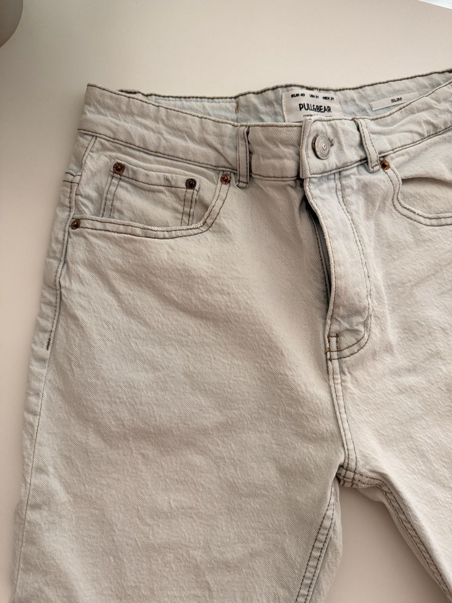 Pull&Bear Pantalons: Denim Shorts Pull&Bear Slim hellblau Grösse 40 neuwertig – Neuf (Voir description) à Regensdorf par BigCloset680 2