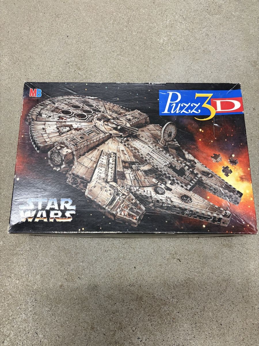 Puzzles: Star Wars puzzle 3D faucon millenium  – Gebraucht aus Villarimboud von hampton2012