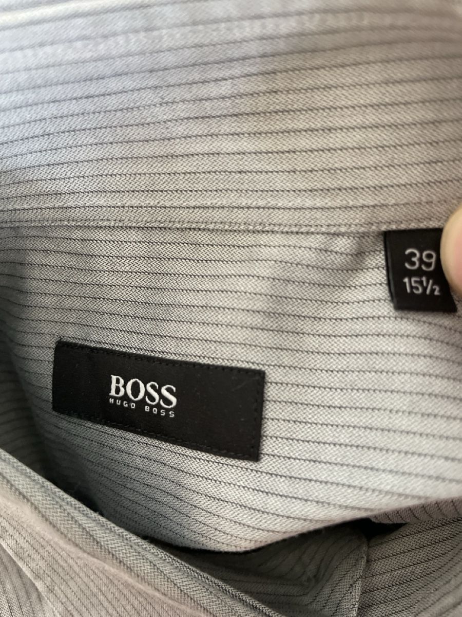 Hugo Boss Camicie: Hugo Boss Hemd GR. 39 – Usato da Luzern venduto da Gabrieel 2