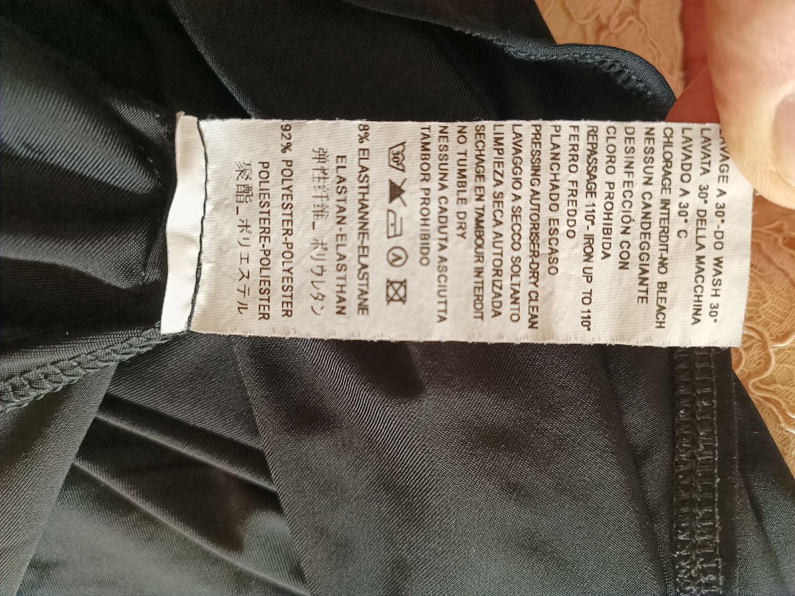 Vestiti: Petite robe noire Sinéquanone L – Usato da Chamoson venduto da Yuriyaa 5