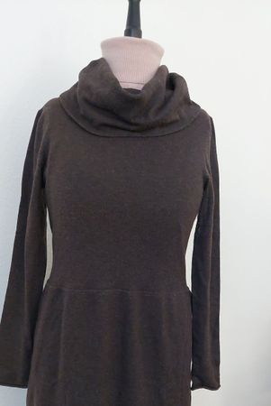 Braunes Strickkleid mit Rollkragen gr 38