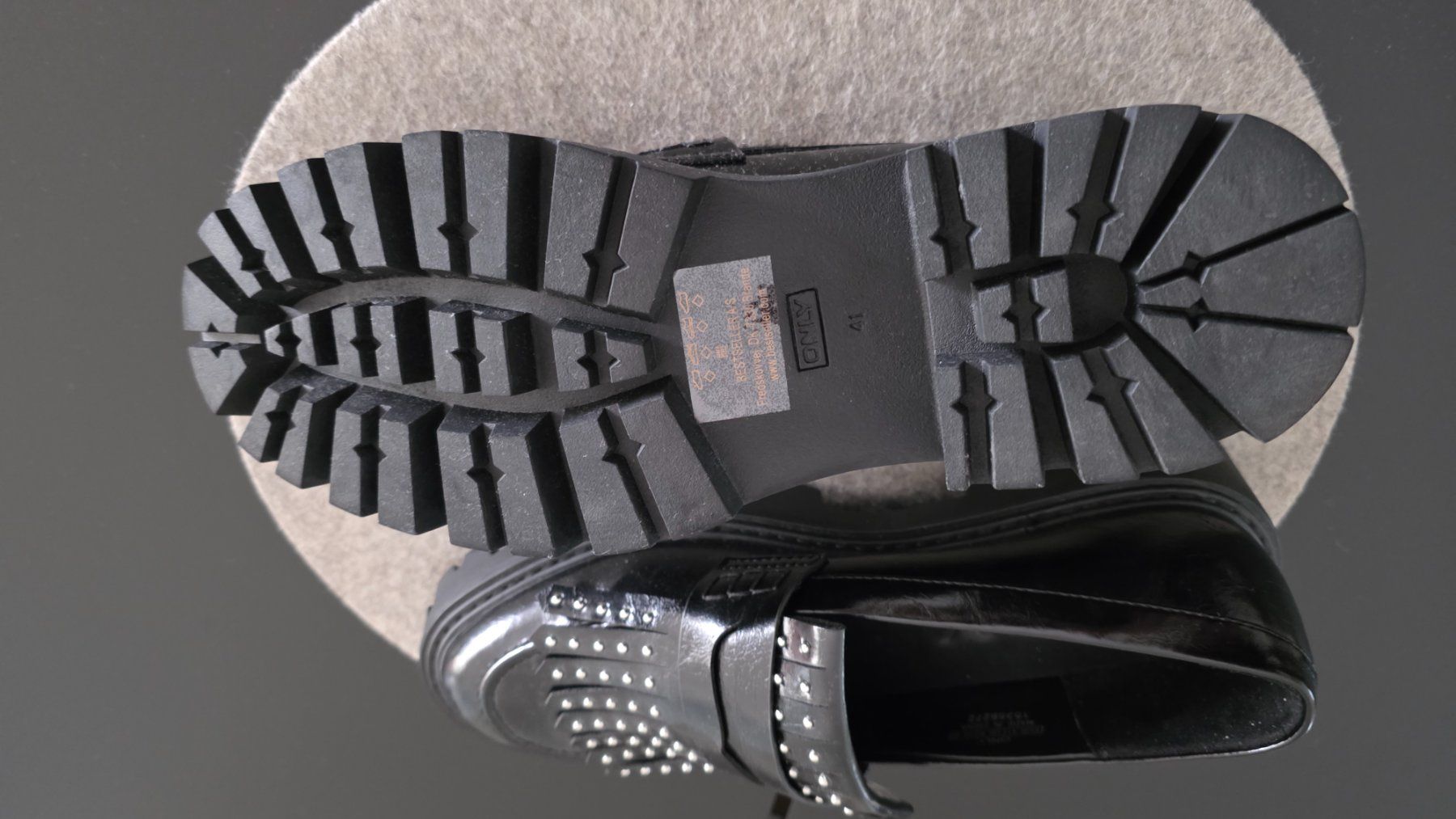 Scarpe da donna: Slipper,Damen schwarz  NEU – Nuovo (secondo la descrizione) da Näfels venduto da jayjay1968 2