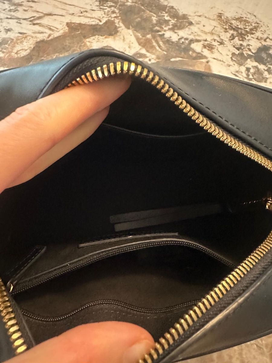 Sacs femmes: Elisabetta Franchi black bag – D'occasion à Rüschlikon par bec_h6pp 2