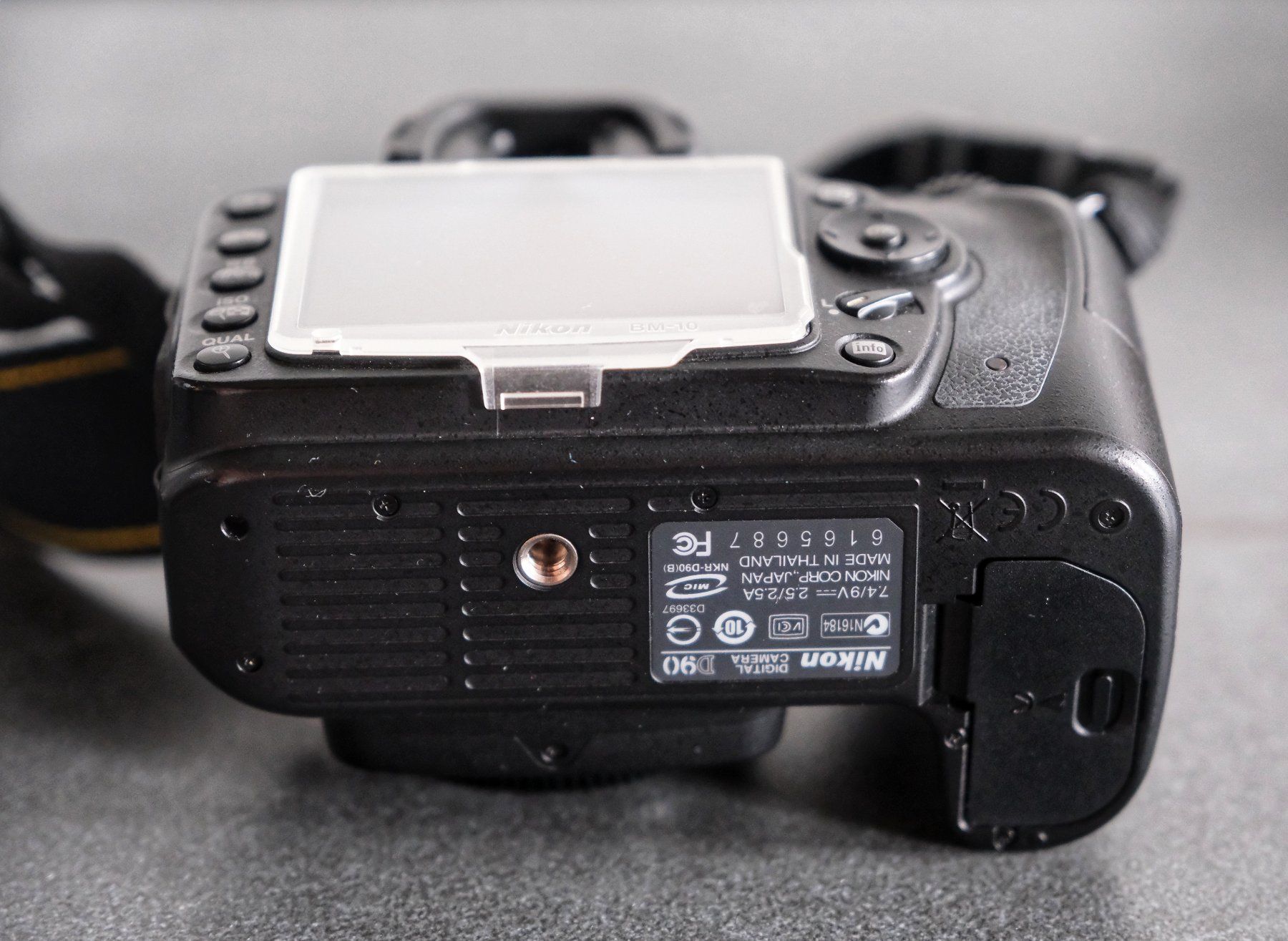 Nikon Kamera: Nikon D90 Spiegelreflexkamera inkl. Grip MB-D80 – Gebraucht aus Wohlen AG von Exitburn 7