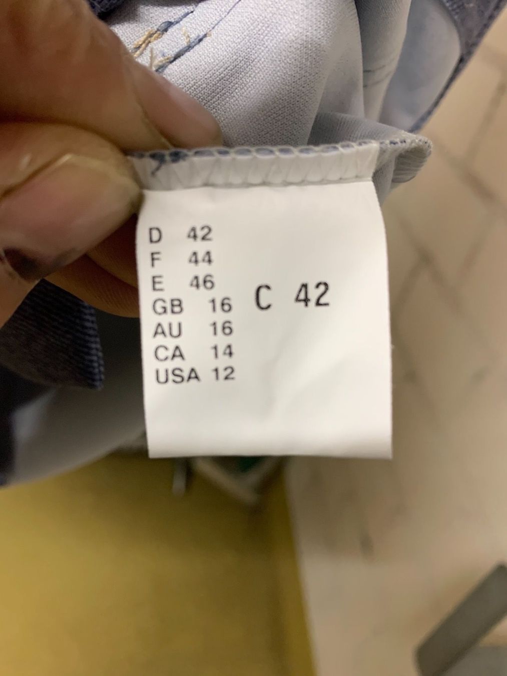 Jacken: Neu Damejacke KARELIA grösse 42 – Gebraucht aus Thun von jeff070 4