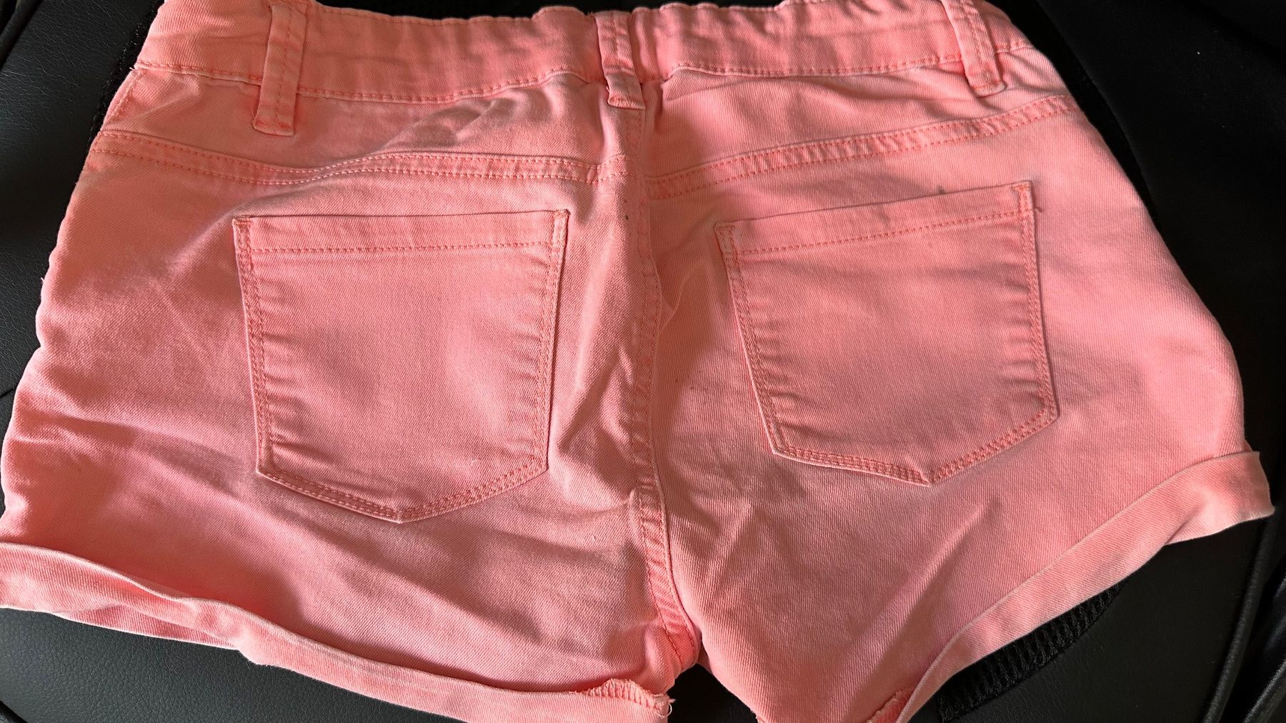 Pantalons: Coole Shorts Gr. 164, Lachsfarben – D'occasion à Krauchthal par Kiddy32 2