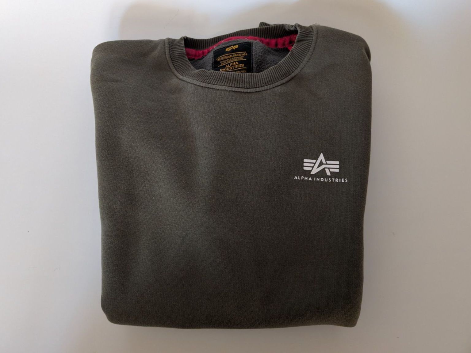 Lotti di vestiti: Set Alpha Industries 2 T-Shirts und 1 Pullover – Usato da Ostermundigen venduto da TradeLab 2