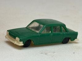 VE1- Hornby ? Triumph 2000 grün