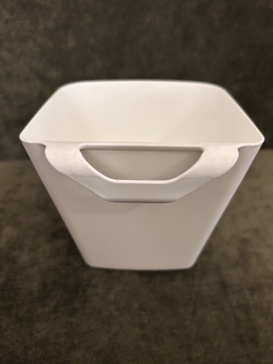 Ikea Contenitori & Simili: IKEA SUNNERSTA Behälter weiß 12x11 cm – Usato da Zürich venduto da arr_vq5w 3