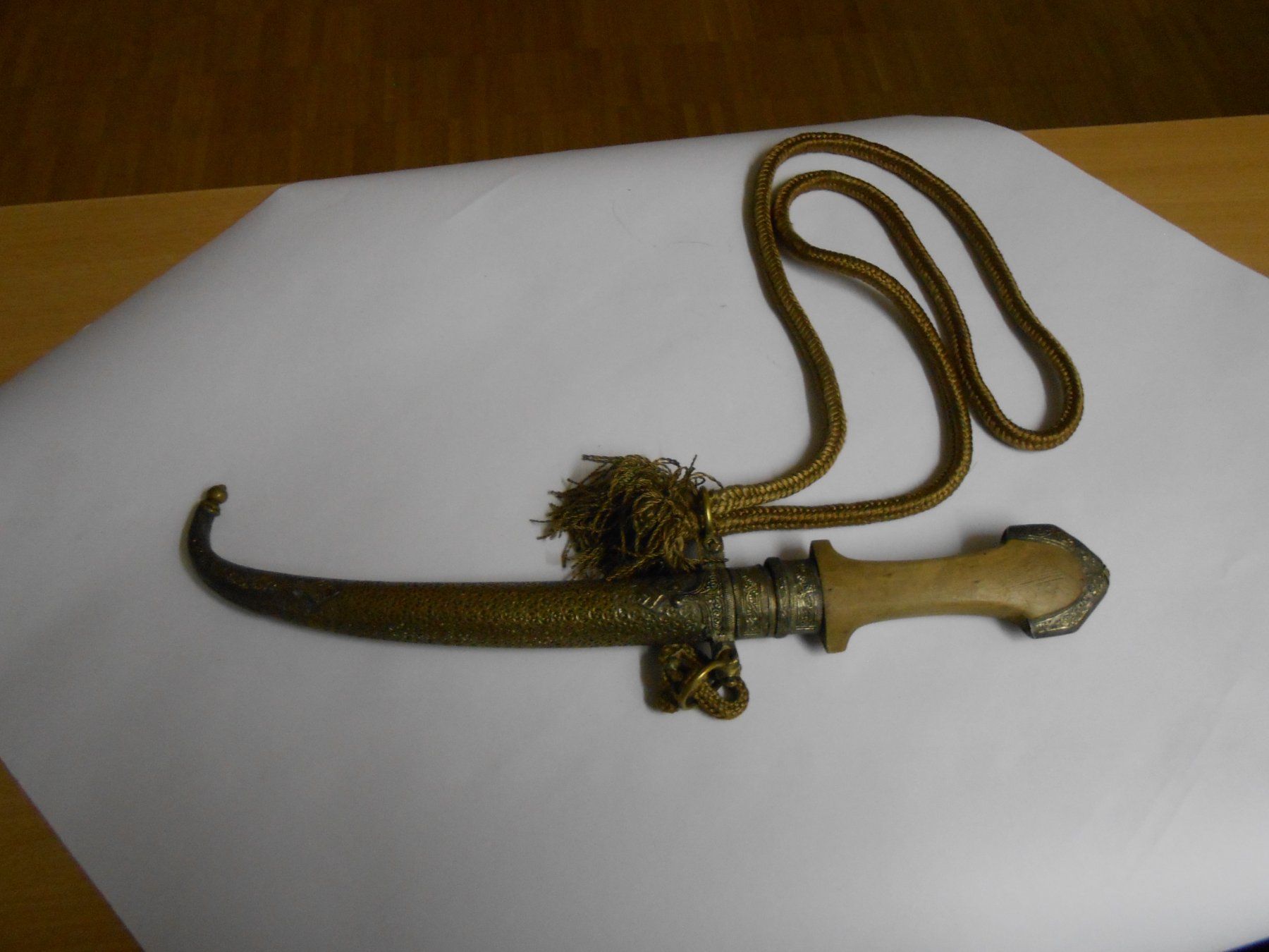 Besteck: Arabischer Krumm-Dolch – Gebraucht aus Gipf-Oberfrick von