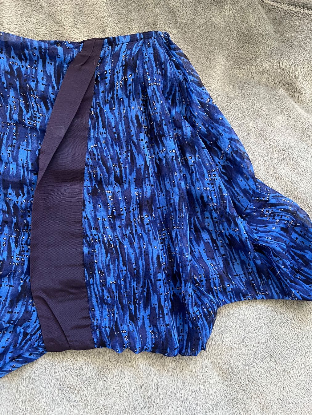 Vestiti: Madame Grès, robe en soie vintage, taille L – Usato da Genève venduto da alfalfa 2
