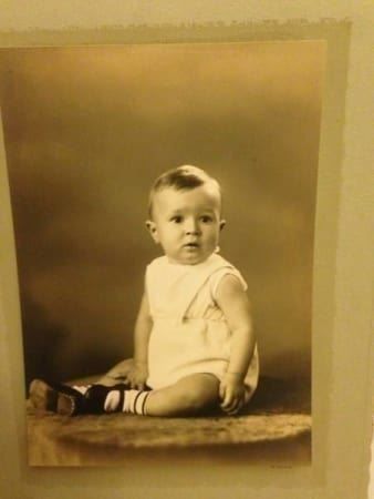 Foto & Immagini: 2 Foto Kinder Signiert. – Usato da Lanzenhäusern venduto da vic63 4