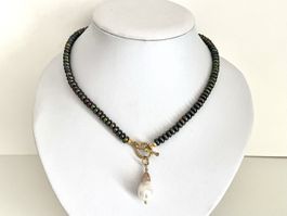 Black Pearl Necklace - Gold Plated Silver