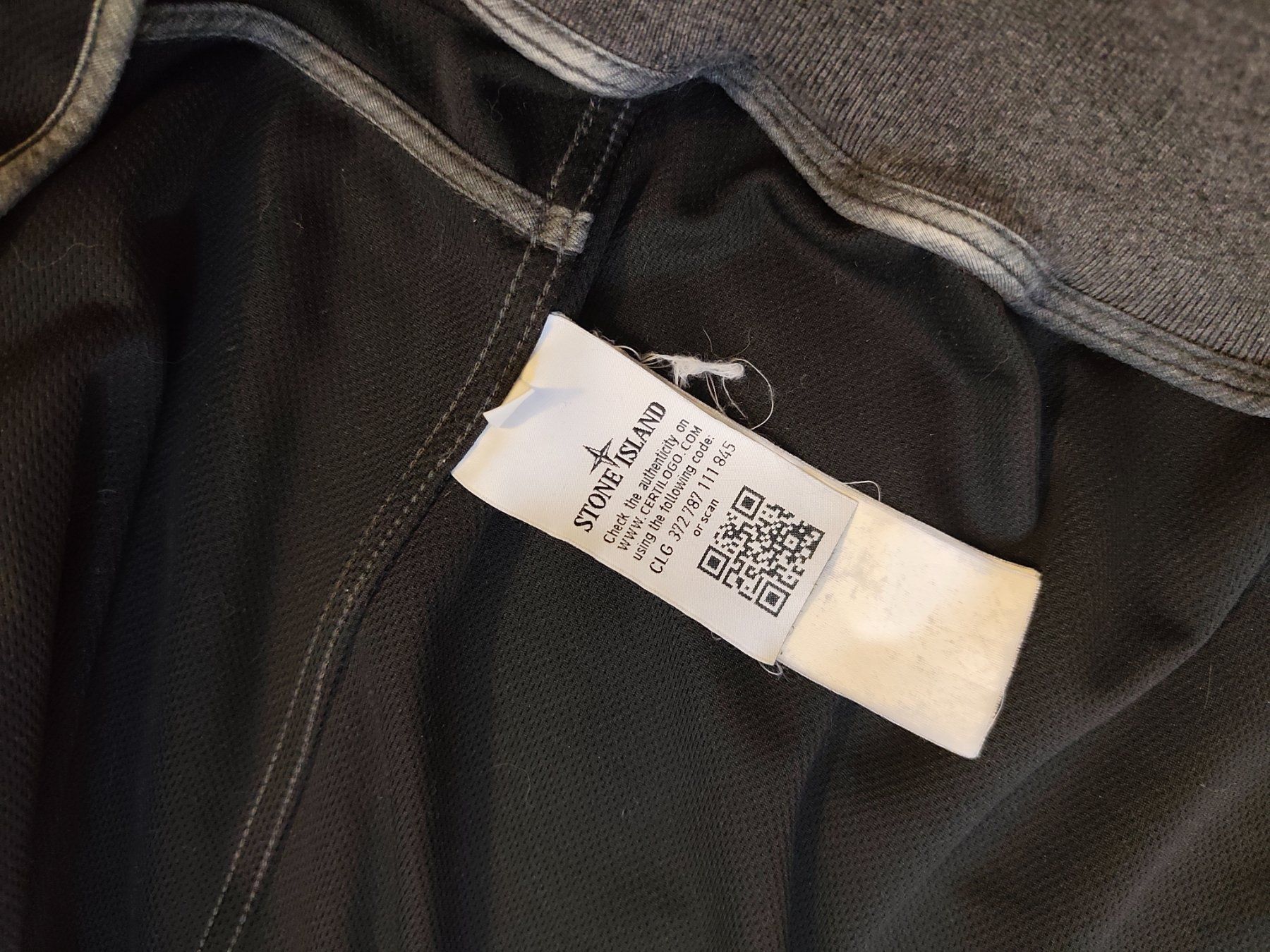 Stone Island Giacche: Stone Island light soft shell-r 3XL – Usato da Léchelles venduto da Cocotiti 3