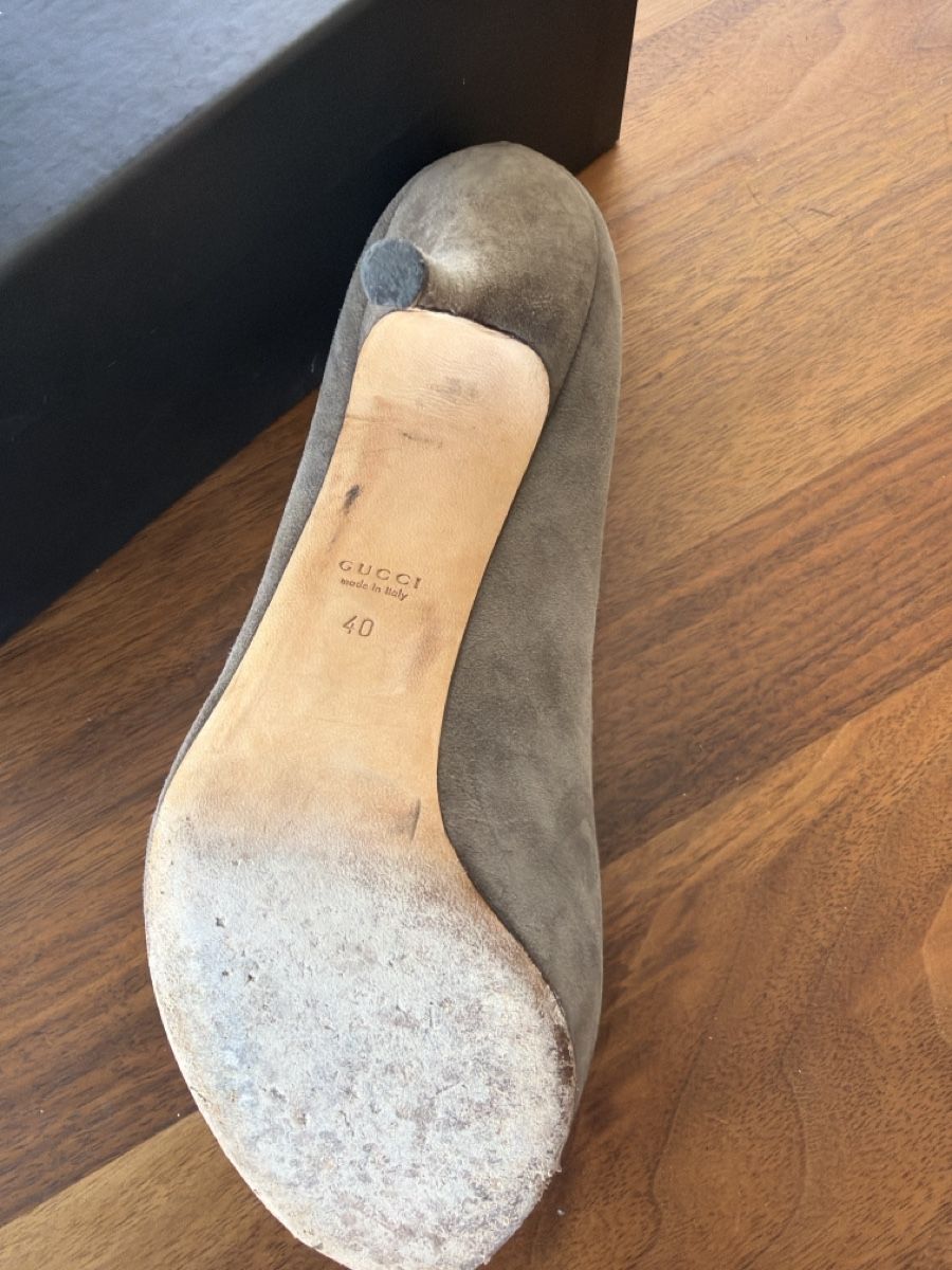 Gucci Chaussures femmes: Gucci Peeptoes Gr. 40 – D'occasion à Gwatt (Thun) par well 3