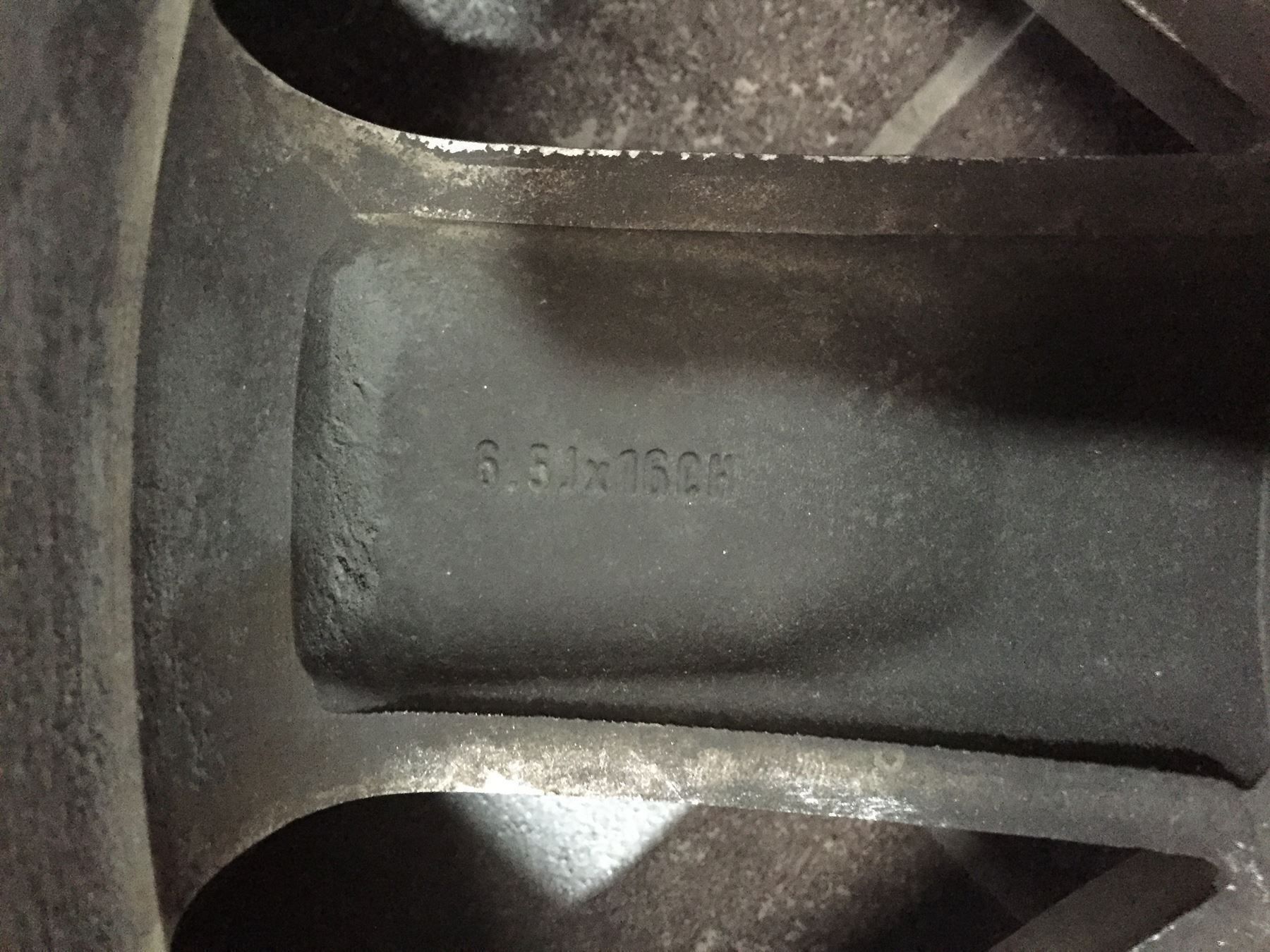 Land Rover Pneumatici & Ruote complete: 4 x 16 Zoll Rover Sommerräder – Usato da Altstätten venduto da TM-Auto 5