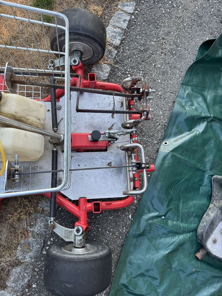 Swiss Hutless Karts: Go-Kart – Defekt aus Winistorf von serviettli 5
