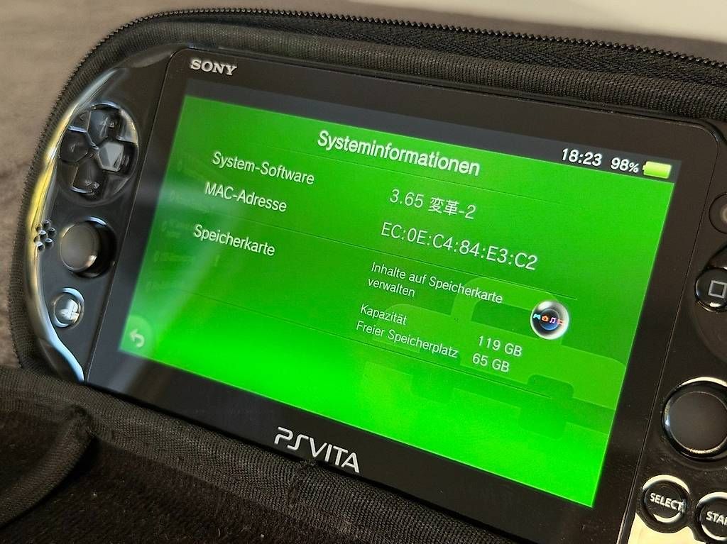 Console: Sony PS Vita 2000 – Usato da Luzern venduto da AleFreddo 3