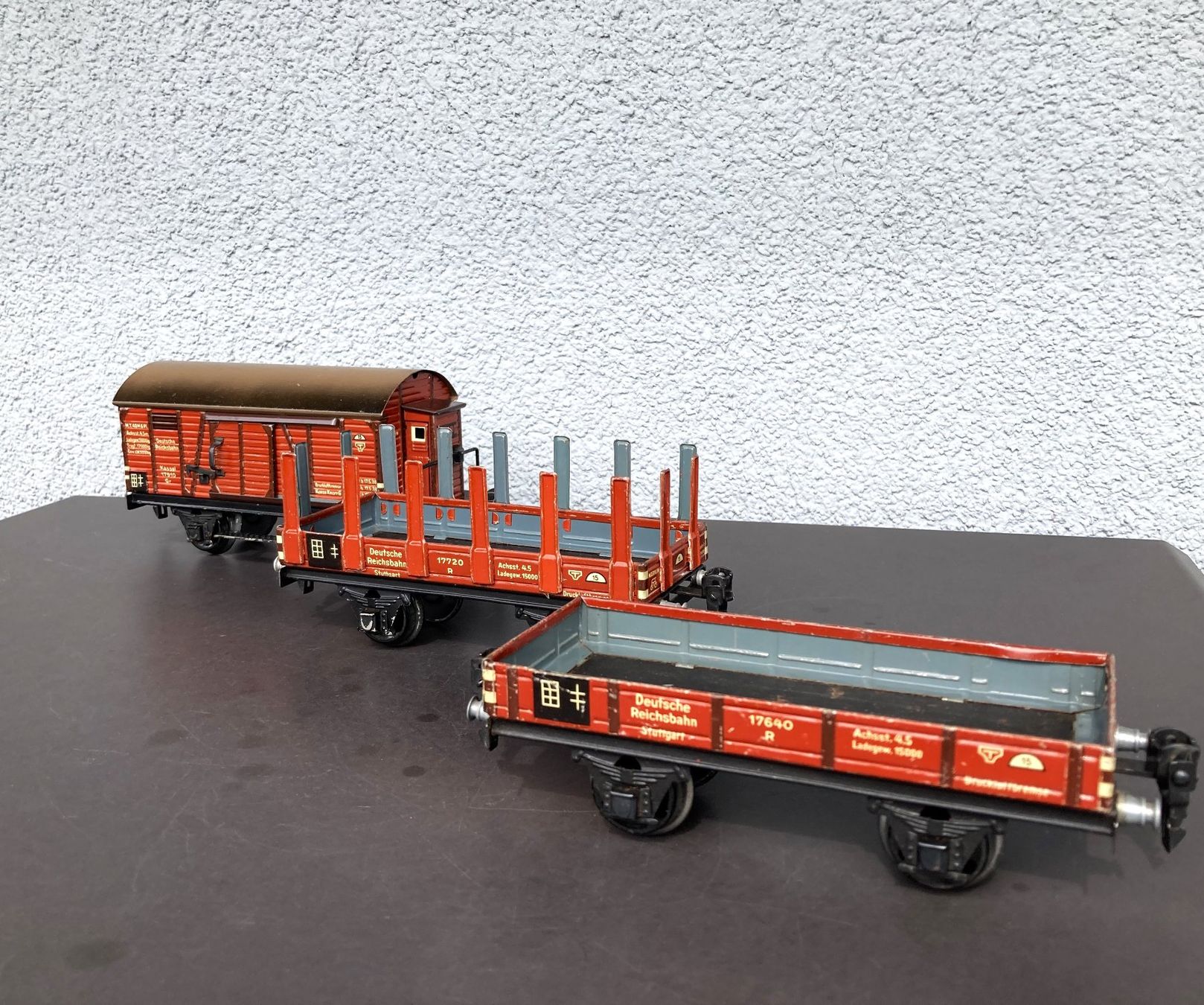 Märklin Modellini di ferrovie: 3 Märklin Güterwagen Spur 0 – Usato da Therwil venduto da kuuvalo 8