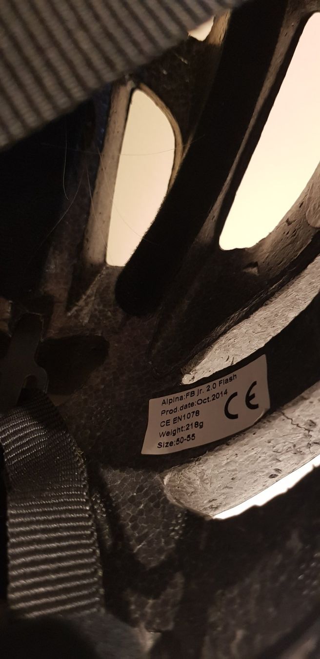 Alpina Caschi: Kinder Fahrradhelm Alpina – Usato da Dietikon venduto da grafad 4