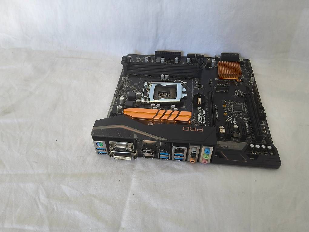 Asrock Schede madri: Carte mère ASRock H170M Pro4 – Usato da Lausanne venduto da ber_qk5j 2