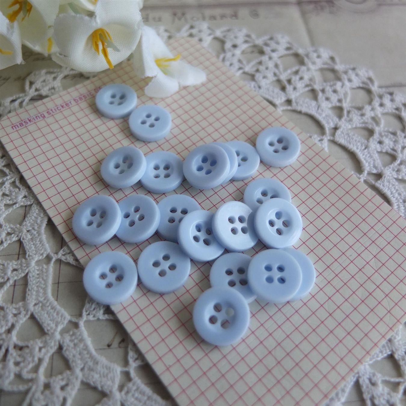 Knöpfe: 18 Knopfe hellblau blau boutons bleu bouton – Neu (gemäss Beschreibung) aus Meyrin von laservette99