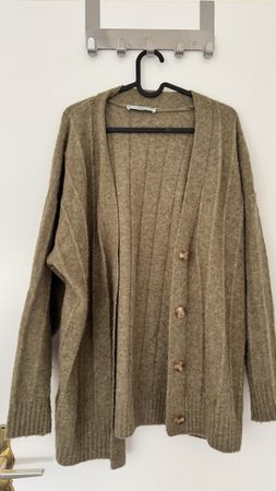 Cardigan MNG Khaki Size S good condition