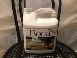 Bona Parkettreiniger ... mit GREENGUARD-GOLD-Zertifizierung