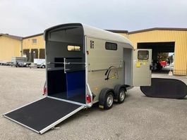 Pferde-Anhänger GG 2600 kg Neufahrzeug!