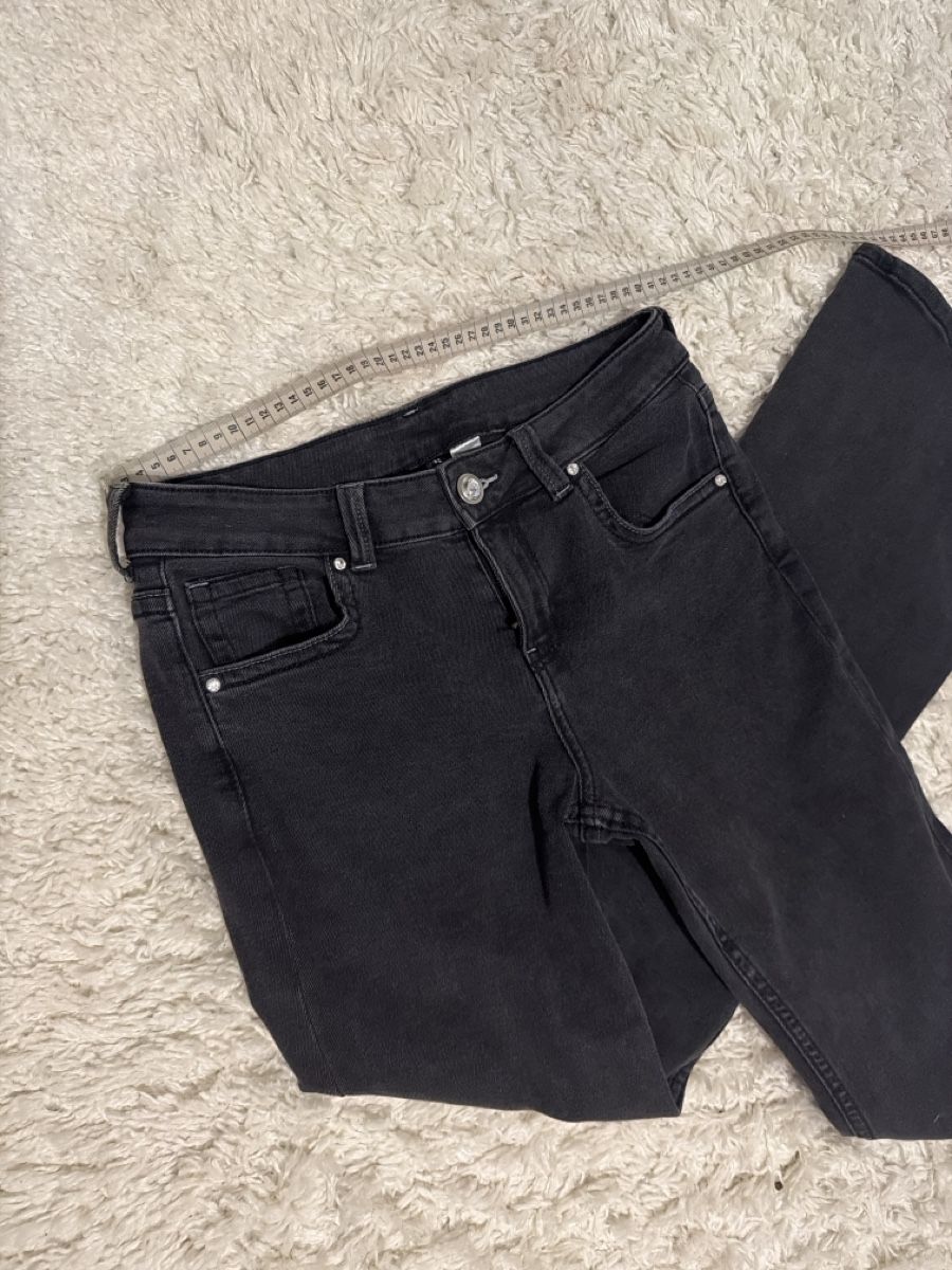H&M Jeans: Damen bootcut jeans Gr.40 – D'occasion à Zürich par Richard_Sandy 2