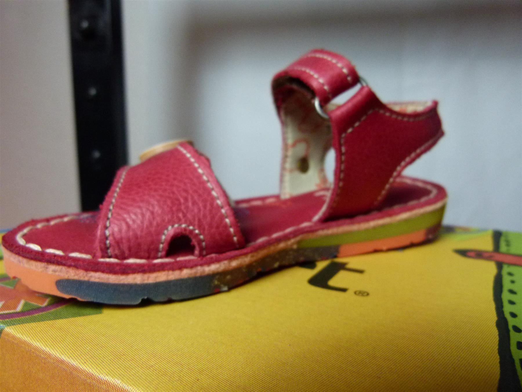 Art Scarpe per ragazze: Art kinder Schuhe Gr 25  Neu – Nuovo e nell'imballaggio originale da Uerkheim venduto da Justi.y 2