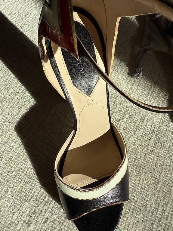 Elie Saab Scarpe da donna: Sandalo ELIE SAAB – Usato da Cavigliano venduto da Pzan 2