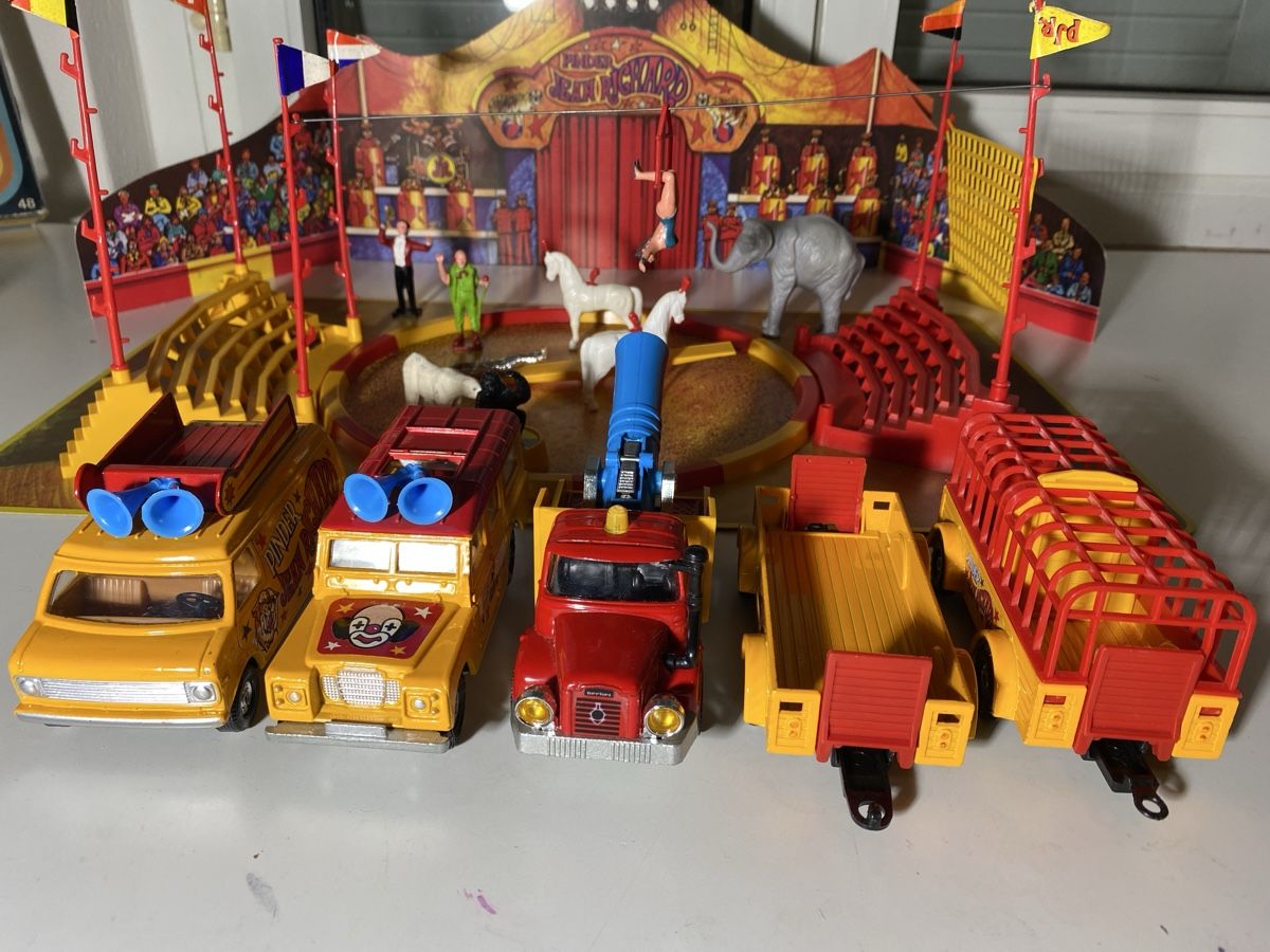 Corgi Toys Modellini d'auto: CORGI Circus Pinder – Usato da Winterthur venduto da ben_9vxx 5